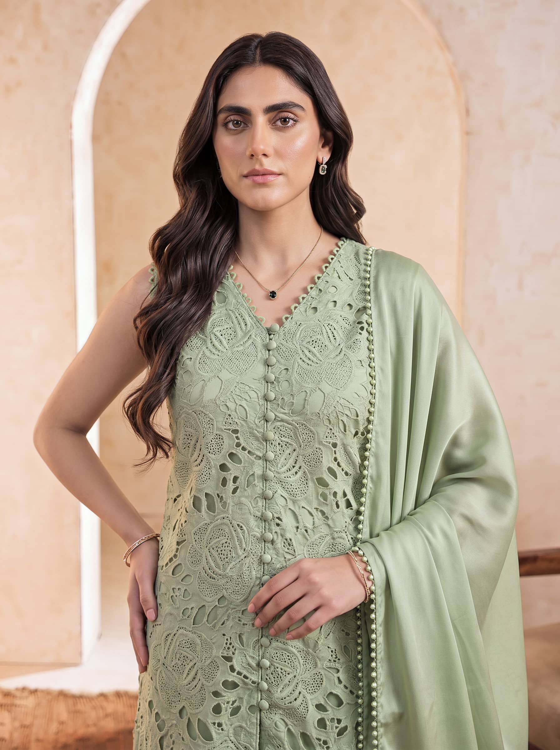 Aaira Pistachio